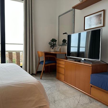Lets Holidays Apartment Sea Views In Barcelona Exterior foto
