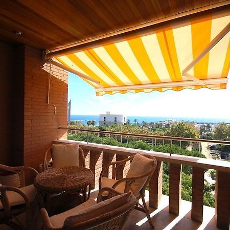 Lets Holidays Apartment Sea Views In Barcelona Quarto foto